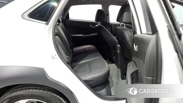 Hyundai Kona 2018 Белый из Кореи, фото 3