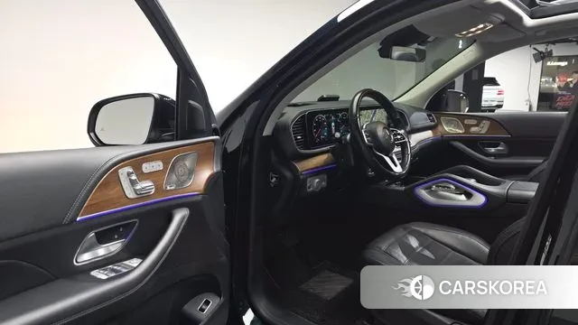 Mercedes-Benz GLE-Class W167 2021 Темно-зеленый из Кореи, фото 3