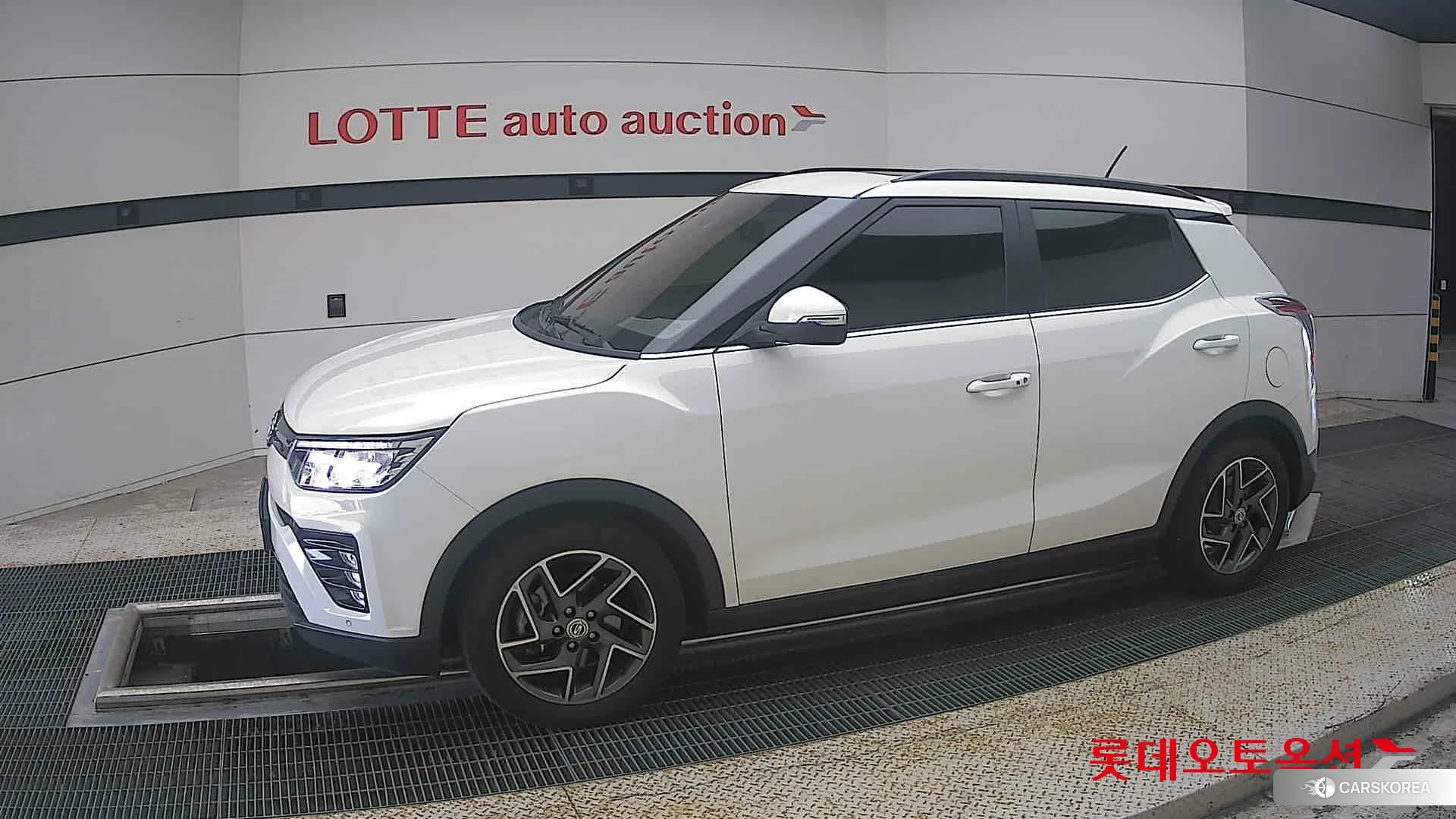 SsangYong Tivoli 2022 Grand White из Кореи, фото 3