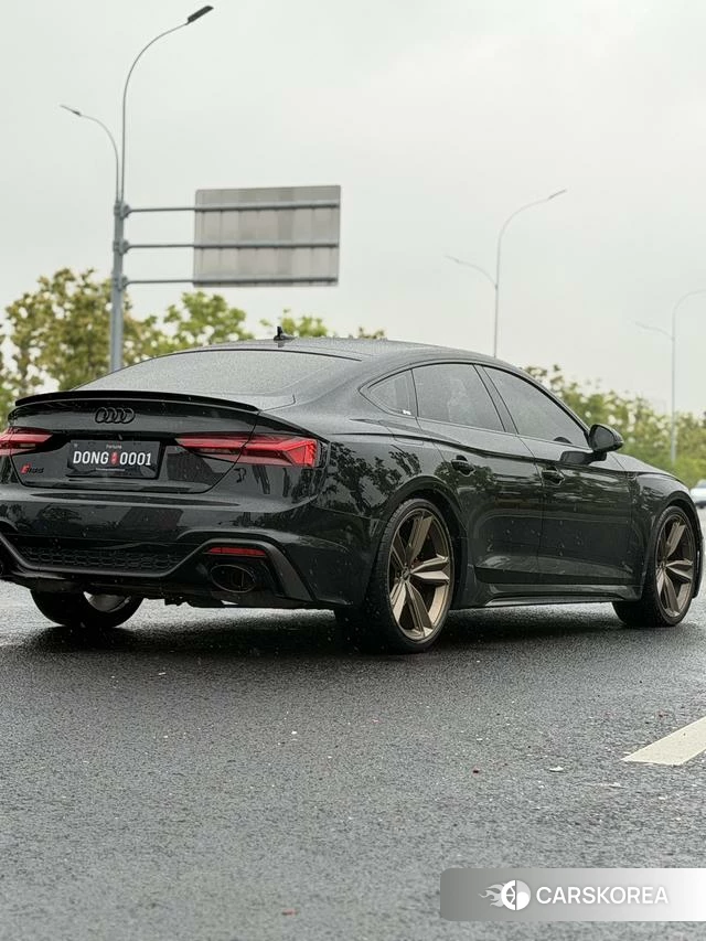 Audi RS 5 2022 Черный из Китая, фото 3