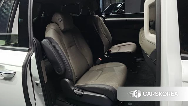 Kia The New Carnival 4th Generation 2024 Белый из Кореи, фото 3
