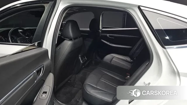 Hyundai Sonata (DN8) 2021 Белый из Кореи, фото 3