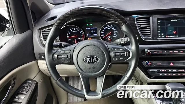 Kia The New Carnival 2019 Белый из Кореи, фото 3