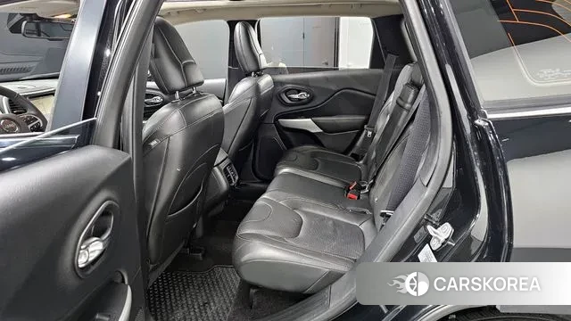 Jeep Cherokee (KL) 2018 Черный из Кореи, фото 3