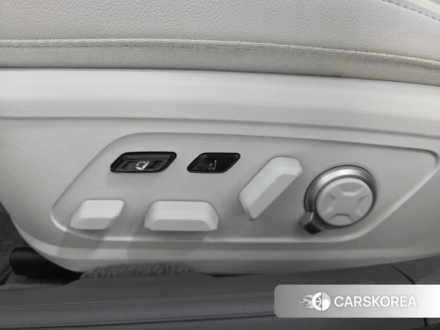 Hyundai Grandeur (GN7) 2023 Белый из Кореи, фото 3