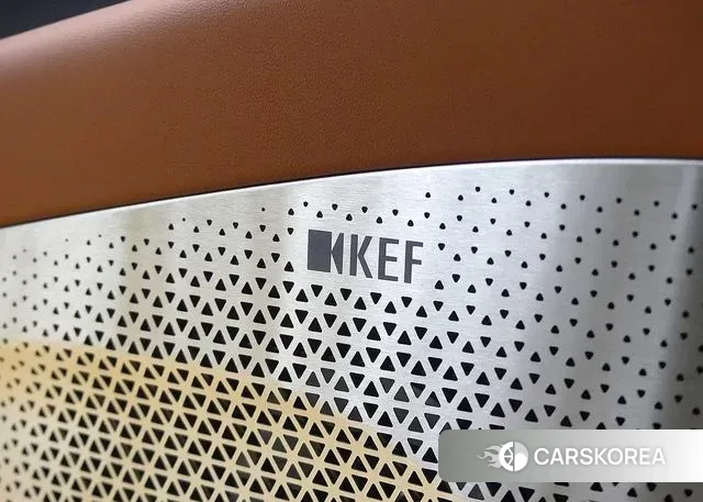 Lotus Emira 2024 Серебряный из Кореи, фото 3