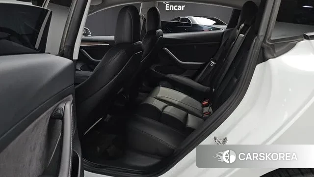 Tesla Model 3 2022 Белый из Кореи, фото 3