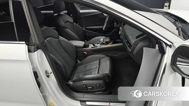 Audi A5 (F5) 2023 Белый из Кореи, фото 3