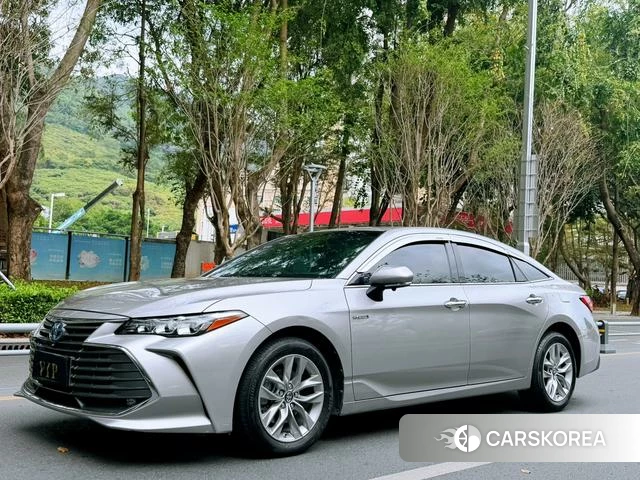 Toyota Asian dragon 2022 Серебристо-серый из Китая, фото 3
