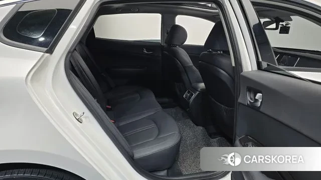 Kia The New K5 2nd generation 2018 Белый из Кореи, фото 3