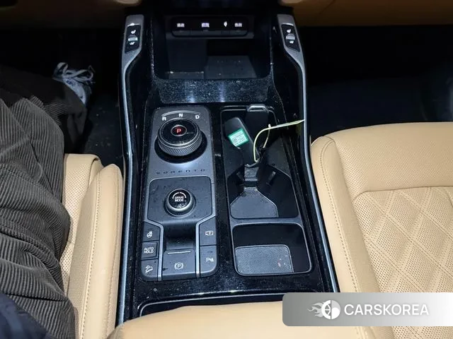 Kia Sorento 4th Generation 2023 Белый из Кореи, фото 3