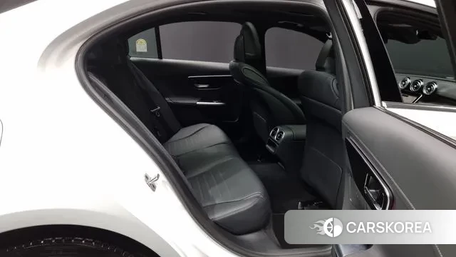 Mercedes-Benz C-Class W206 2025 Белый из Кореи, фото 3