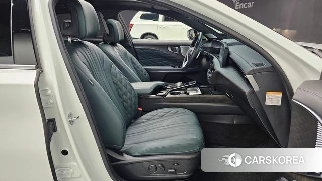 Kia K8 Hybrid 2024 Белый из Кореи, фото 3