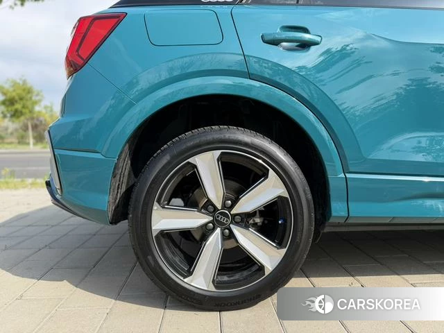 Audi Q2L 2022 Синий из Китая, фото 3