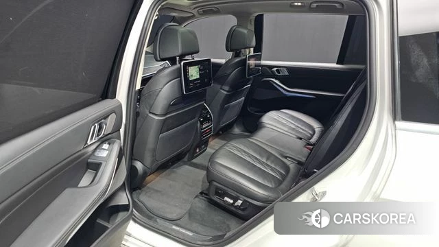 BMW X7 (G07) 2021 Белый из Кореи, фото 3