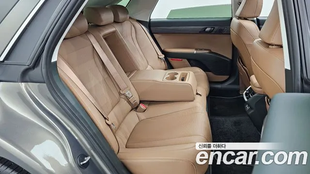 Hyundai Grandeur (GN7) 2024 Песочный из Кореи, фото 3