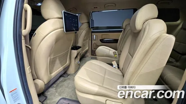 Kia The New Carnival id 2272700 из Кореи 3