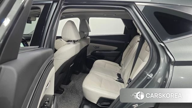 Hyundai Tucson (NX4) 2021 Серый из Кореи, фото 3