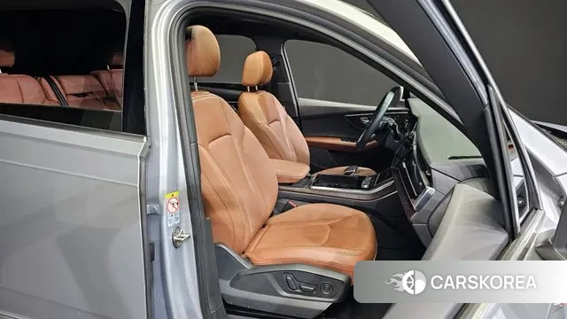 Audi Q7 (4M) 2020 Серебряный из Кореи, фото 3