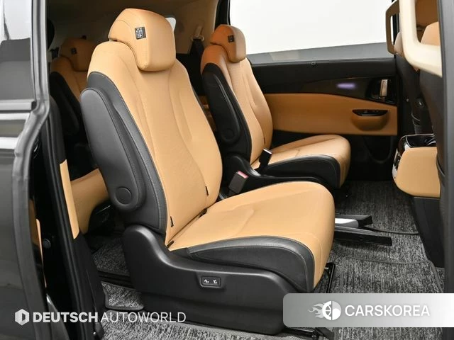 Kia Carnival 4th generation 2023 Черный из Кореи, фото 3