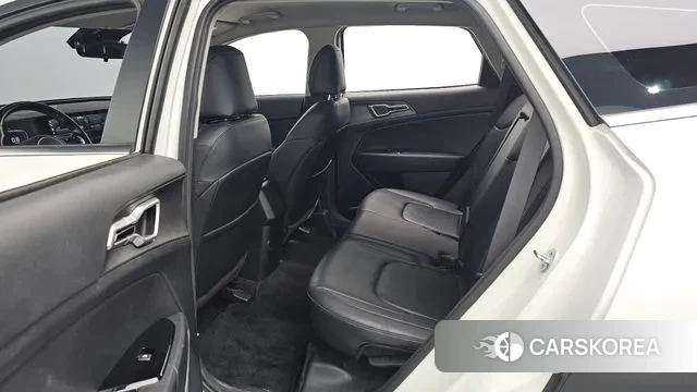 Kia Sportage 5th Generation 2022 Белый из Кореи, фото 3