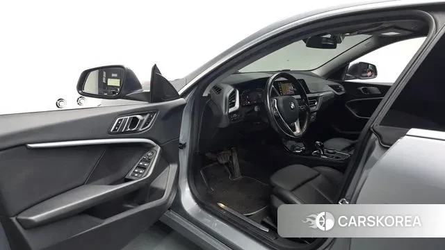 BMW 2 Series Gran Coupe (F44) 2022 Серебристо-серый из Кореи, фото 3