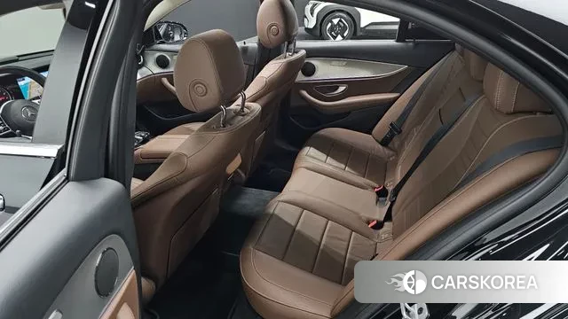 Mercedes-Benz E-Class W213 2019 Черный из Кореи, фото 3