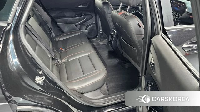 Chevrolet (GM Daewoo) Trax Crossover 2024 Черный из Кореи, фото 3