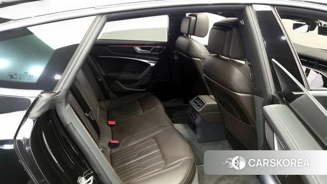 Audi A7 (4K) 2021 Черный из Кореи, фото 3