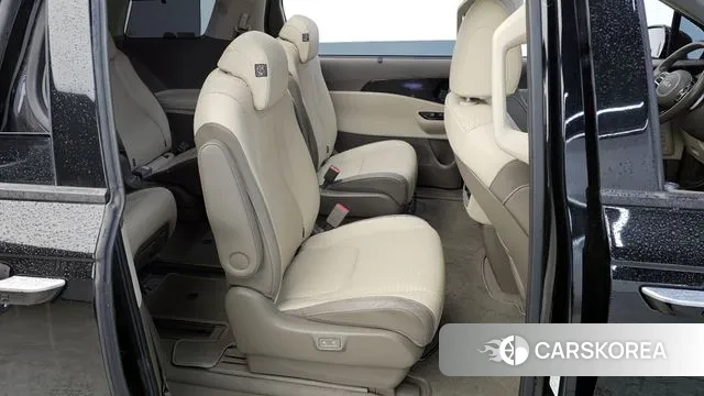 Kia Carnival 4th generation 2022 Черный из Кореи, фото 3