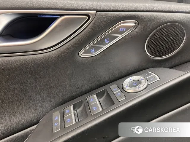 Genesis G80 (RG3) 2022 Черный из Кореи, фото 3