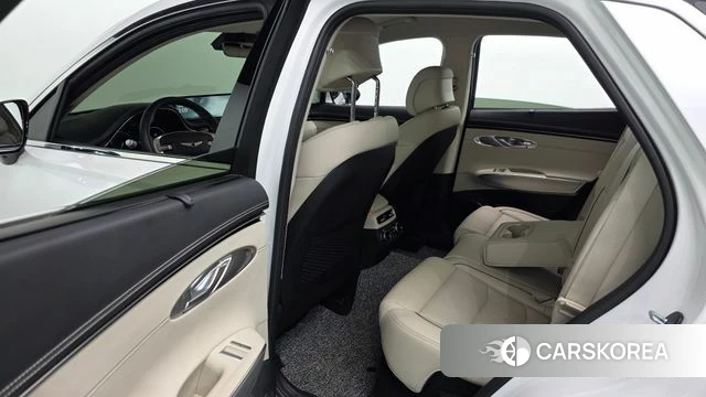 Genesis GV70 2023 Белый из Кореи, фото 3