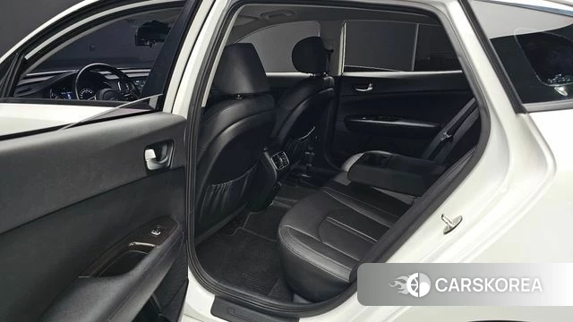 Kia The New K5 2nd generation 2018 Белый из Кореи, фото 3