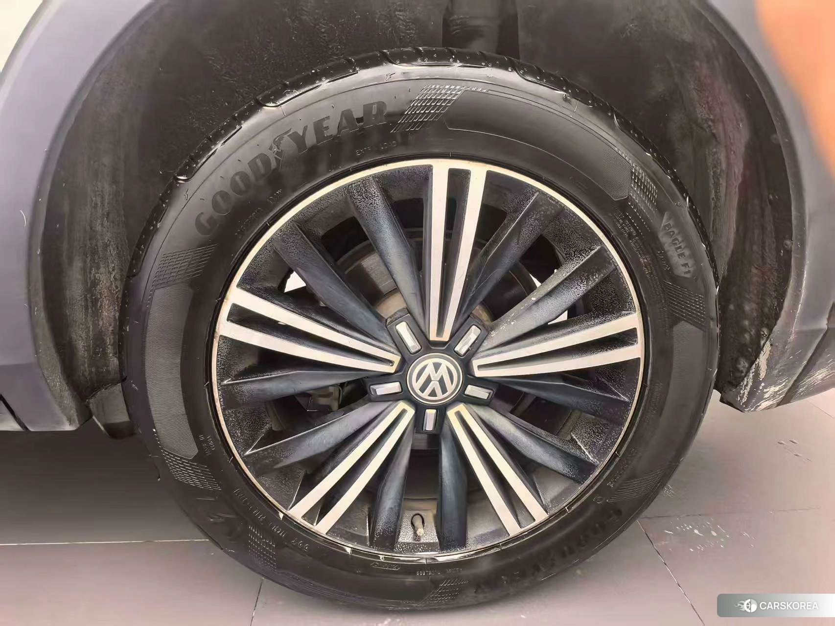 Volkswagen Tiguan L 2019 Белый из Китая, фото 3
