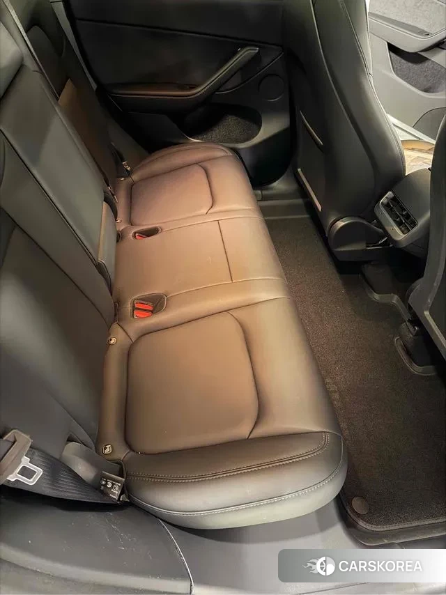 Tesla Model Y 2024 Белый из Кореи, фото 3