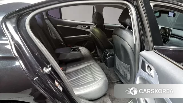 Genesis G70 2019 Черный из Кореи, фото 3