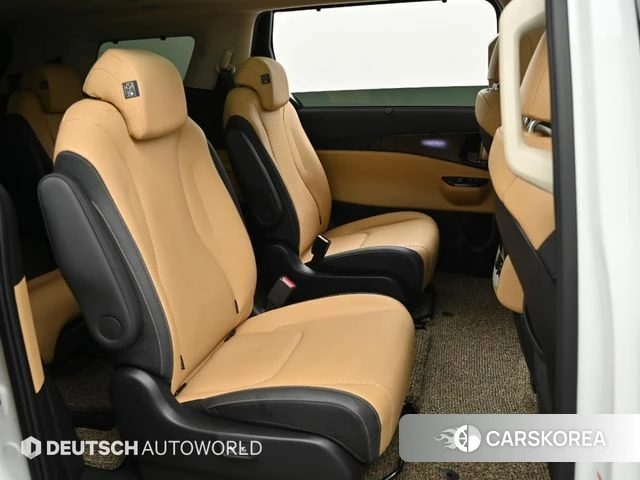 Kia Carnival 4th generation 2023 Белый из Кореи, фото 3