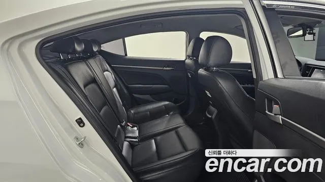 Hyundai Avante AD id 2484851 из Кореи 3