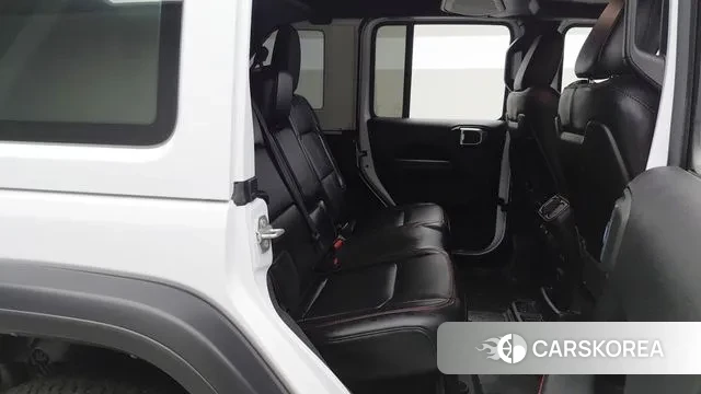 Jeep Wrangler (JL) 2024 Белый из Кореи, фото 3