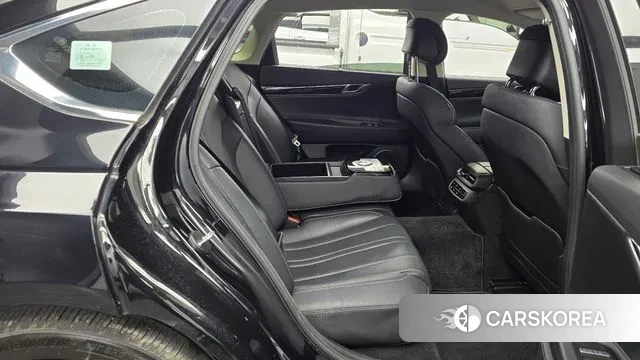 Genesis G80 (RG3) 2022 Черный из Кореи, фото 3