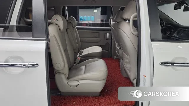 Kia The New Carnival 2018 Белый из Кореи, фото 3