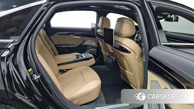 Audi A8 (D5) 2021 Черный из Кореи, фото 3