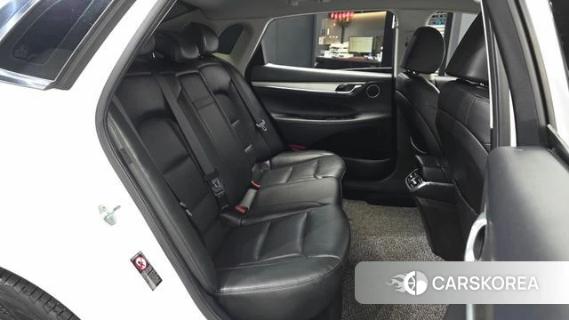 Hyundai The New Grandeur IG Hybrid 2021 Белый из Кореи, фото 3