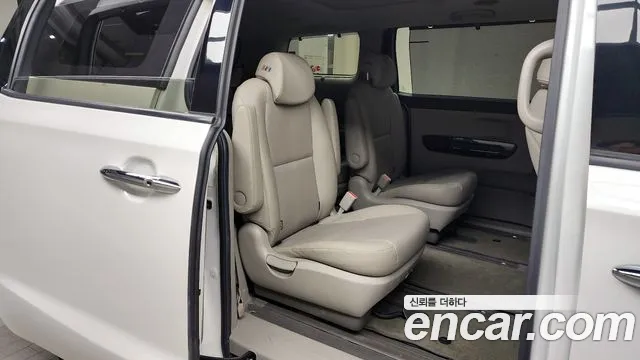 Kia The New Carnival id 2469365 из Кореи 3