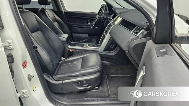 Land Rover Discovery Sports 2018 Белый из Кореи, фото 3