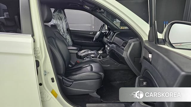 Ssangyong Rexton Sports 2019 Белый из Кореи, фото 3
