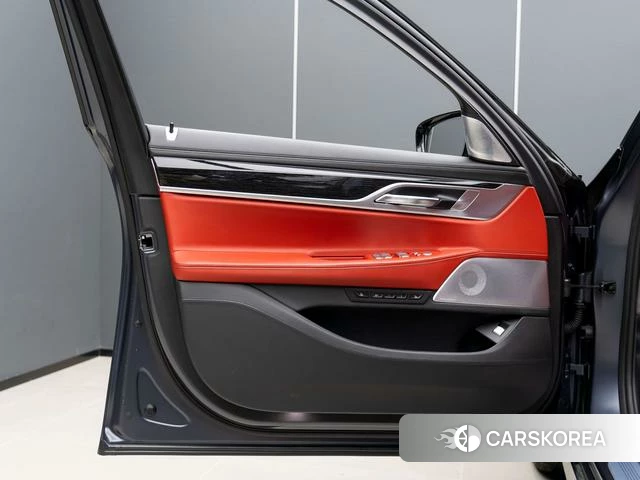 BMW 7 series id 4209653 из Китая 3