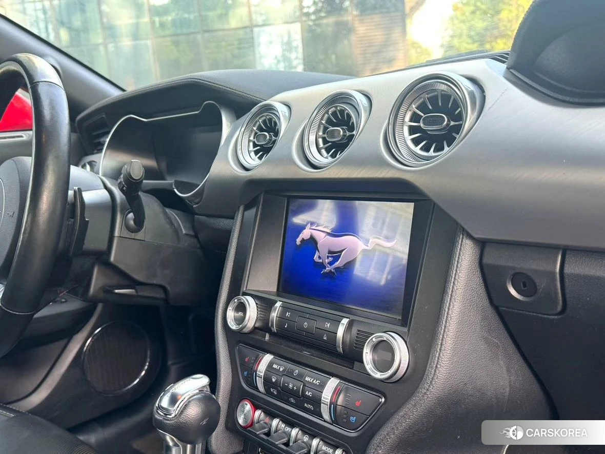 Ford Mustang 2021 Красный из Китая, фото 3