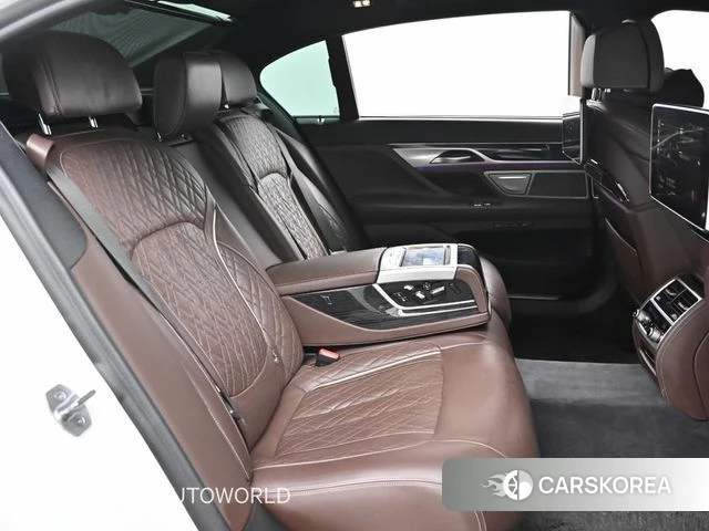 BMW 7 Series (G11) 2019 Белый из Кореи, фото 3