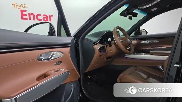 Genesis GV70 2023 Черный из Кореи, фото 3